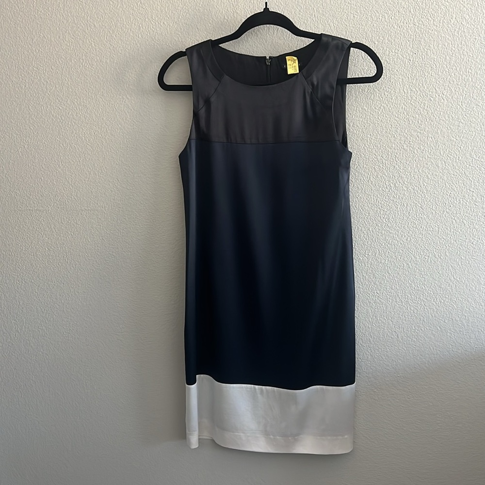 Theory silk dress colorblock 90s slip size 2 navy black and cream canelle chorus